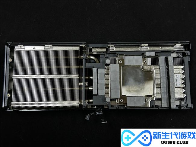 炫酷来袭，耕升 GeForce RTX 5070 Ti 炫光·超 OC带来超高性能