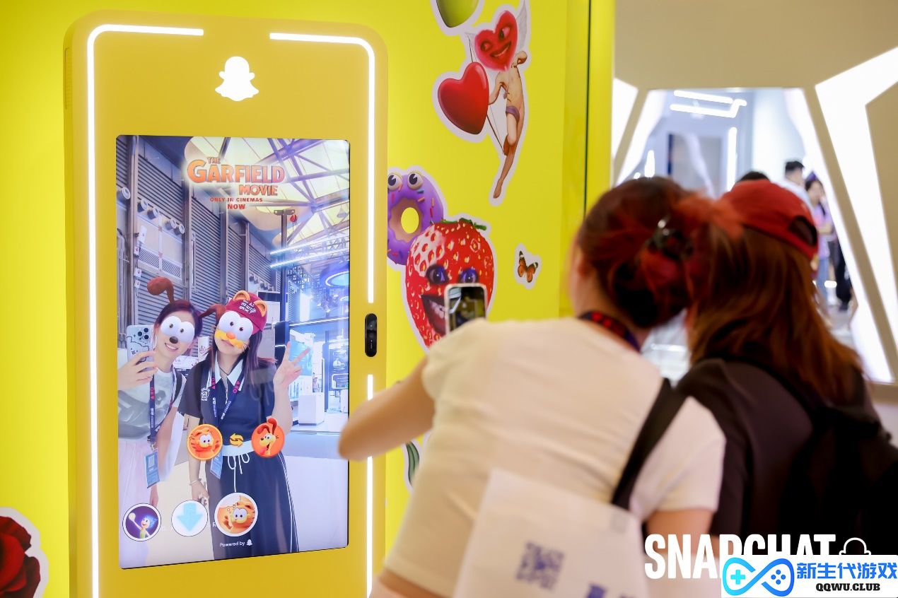 Snapchat 携“巨型 AR 魔镜” 空降 ChinaJoy，成 B2B 展馆最热展台之一